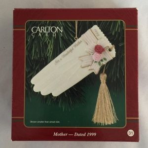 Carlton Cards Mother 1999 Heirloom Collection